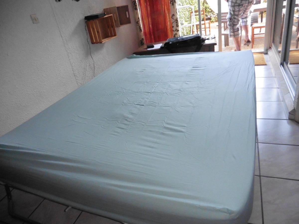 Flat Apartment แซงต์-ซีเปรียง ภายนอก รูปภาพ